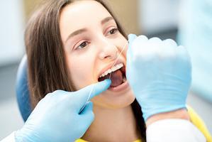 What Your Dentist Aliso Viejo Will Do During the Exam